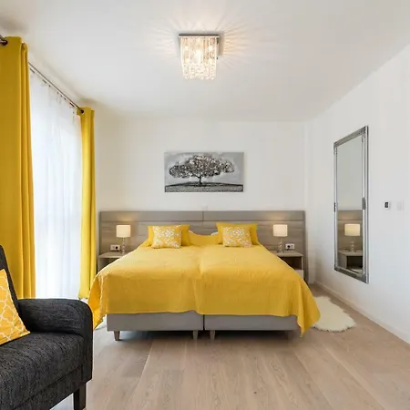 Luxury & Stella Maris Daire *