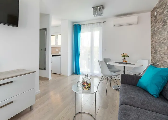 Luxury & Stella Maris Daire *