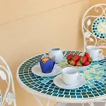 Luxury & Stella Maris