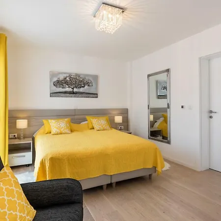 Luxury & Stella Maris Daire Split