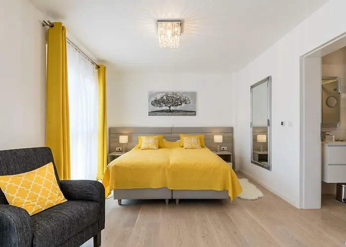 Luxury & Stella Maris Apartmán *