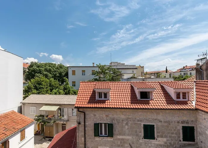 Luxury & Stella Maris Split