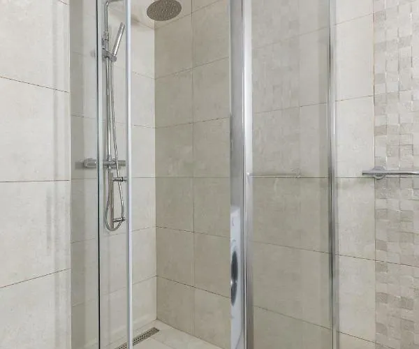 Luxury & Stella Maris *