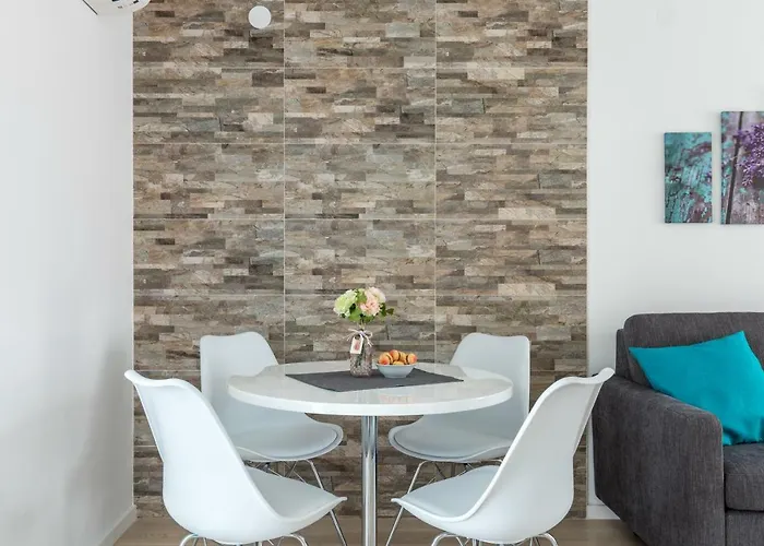 Luxury & Stella Maris Σπλιτ