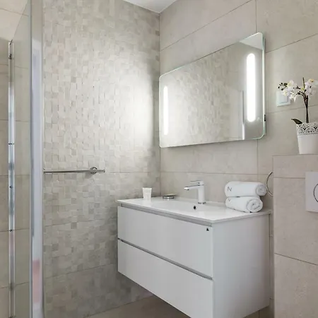 Luxury & Stella Maris * Split